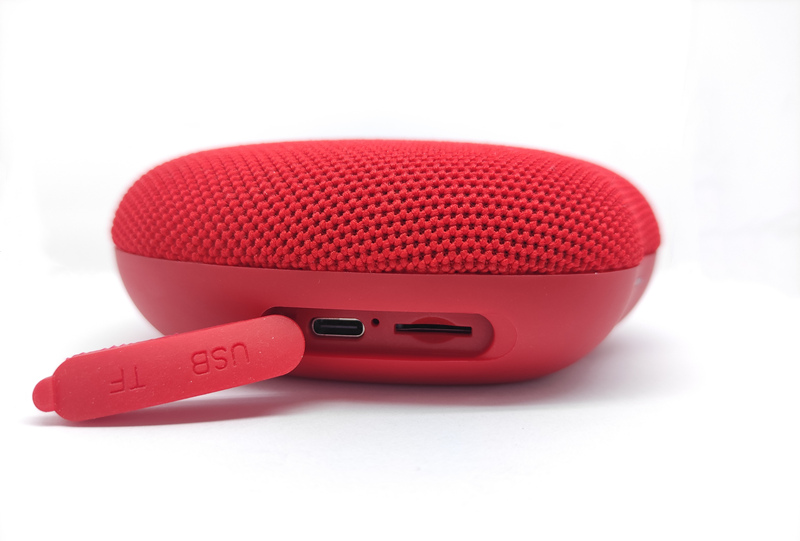 outdoor Fabric red Bluetooth speaker