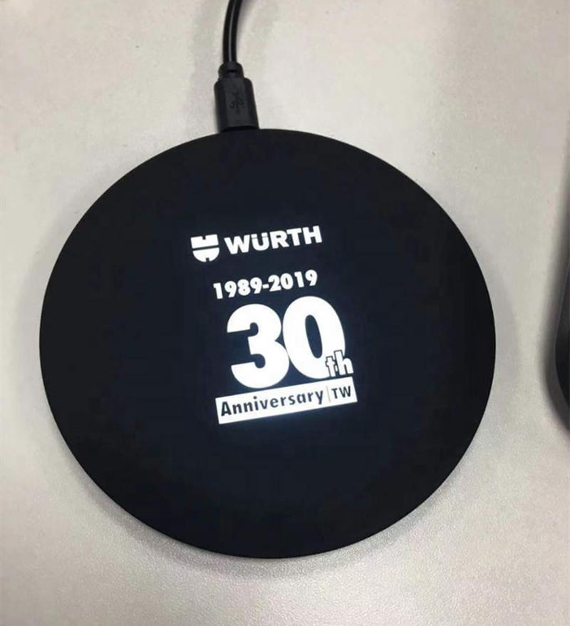 personalised wireless iphone charger