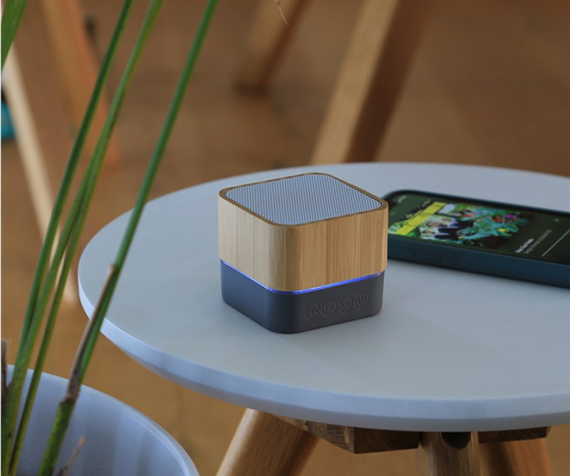 Wood Bluetooth Speaker