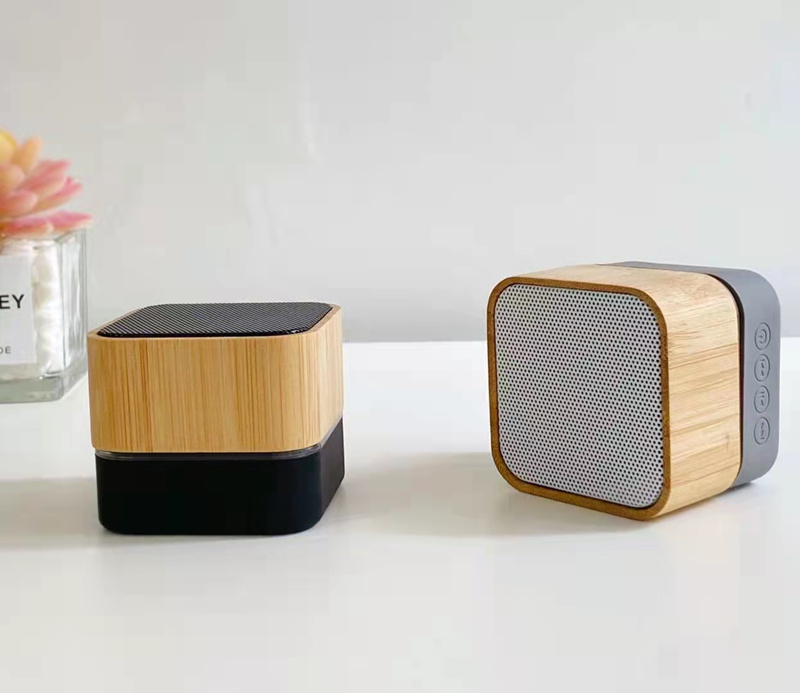 wireless wooden speaker