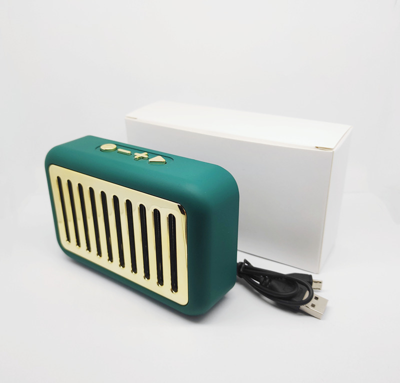 retro bluetooth speaker